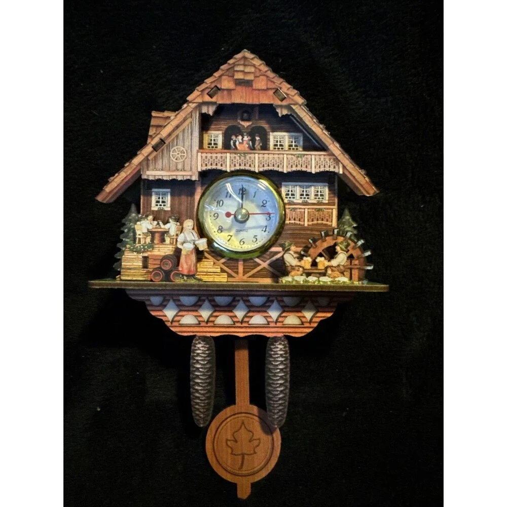 Vintage 90s Wooden House Hanging Wall Cuckoo Clock Analog hd-1688